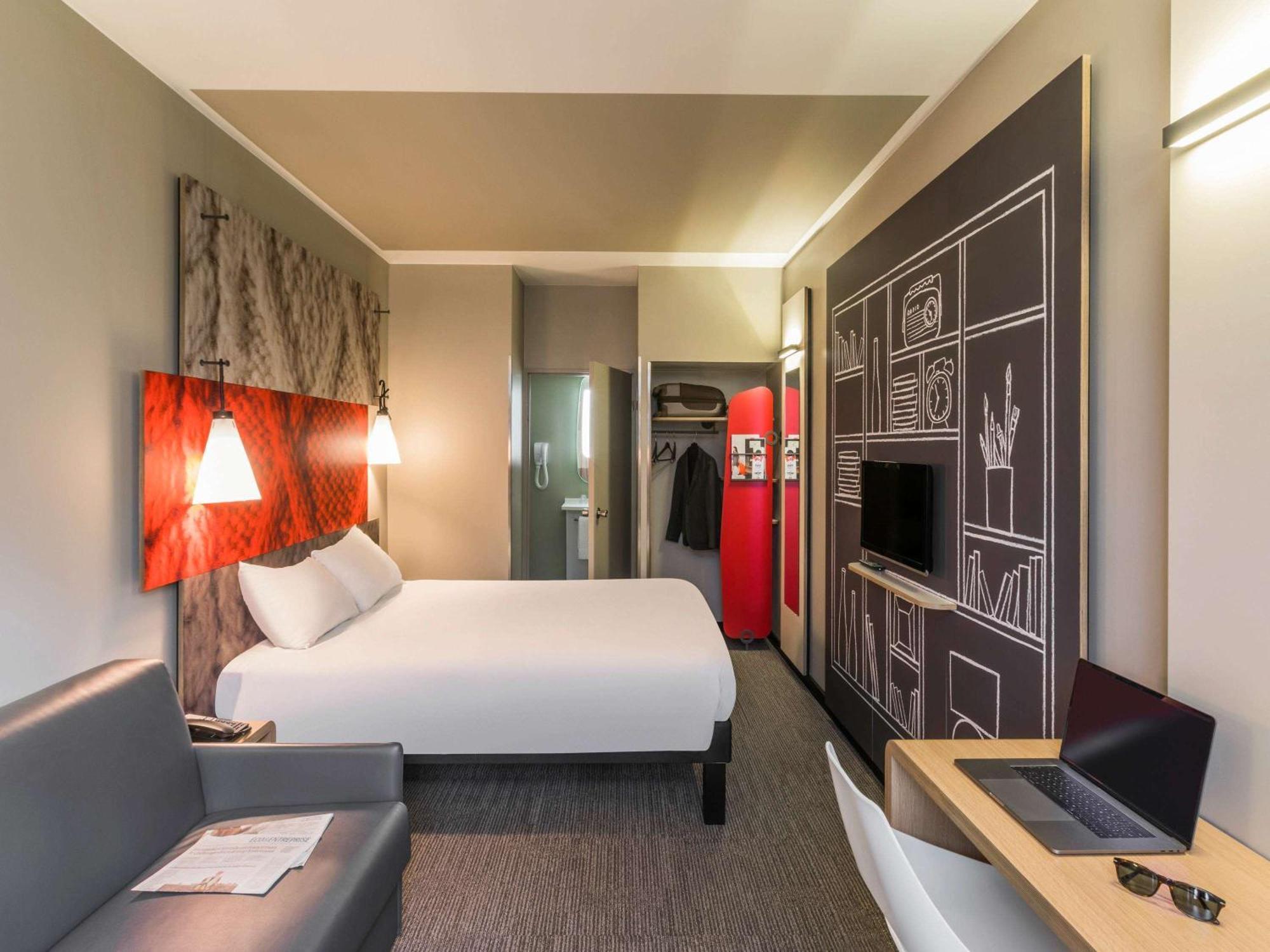 Ibis Paris Gare De Lyon Ledru Rollin Hotel Екстериор снимка